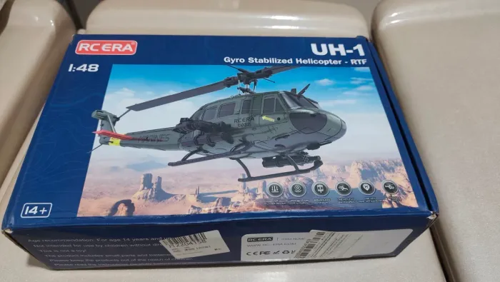 Rádio com 3  bateria e helicóptero era c32 