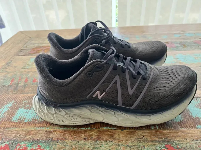 Tênis new balance more 43