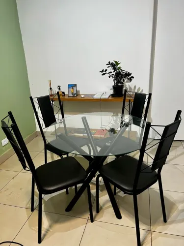 MESA NOVA COM TAMPO DE VIDRO + 4 CADEIRAS ? R$ 499,00!
