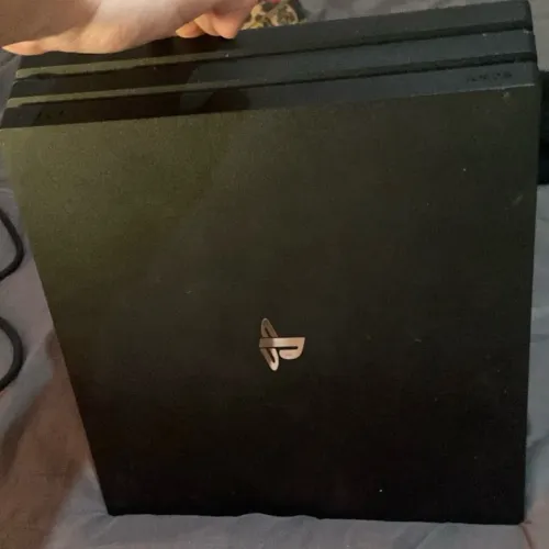 PS4 PRO 1TB