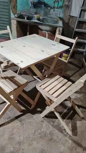 Mesa e cadeira dobravel