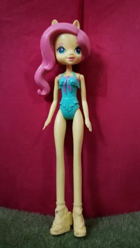 Boneca my little pony fluttershy