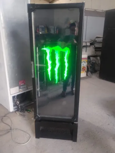 EXPOSITORA METAL FRIO SUPER NOVA 220V