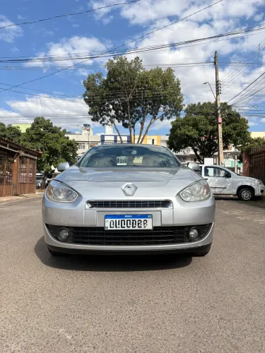 Renault Fluence Sed. Dynamique 2.0 16V Flex Mec. 2013