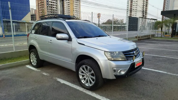 Suzuki Grand Vitara 2.0 16V 4x2/4x4 5P Aut. 2014