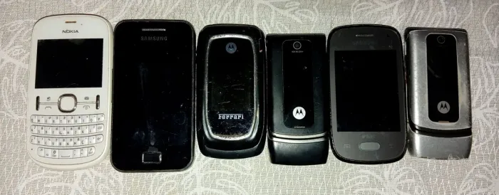 Lote com 06 celulares antigos raridade 