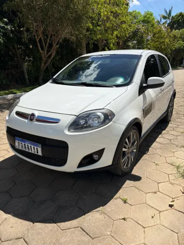 Fiat Palio Sporting 1.6 Flex 16V 5P 2016