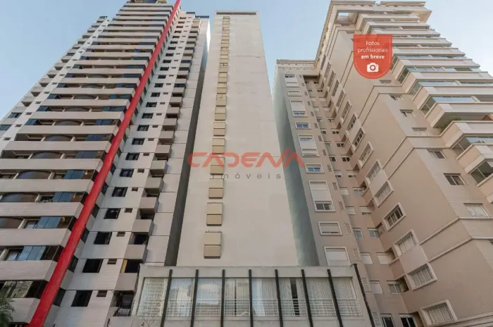 Apartamento com 2 quartos e 1 vaga à venda no Água Verde