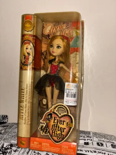 Apple white- Ever after high