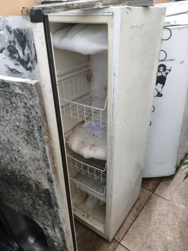 Geladeira e Freezer