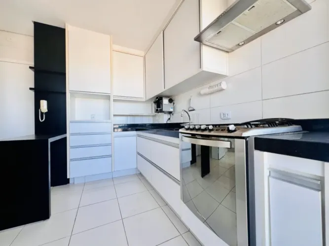 Duplex para locação e venda no edifício Residencial Arte Brasil em Bauru-SP.