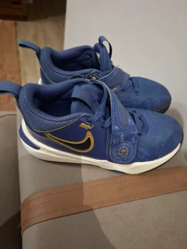Tenis Infantil numeração 30,sem defeitos, usado poucas vezes