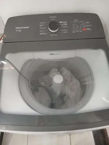 Máquina de lavar ? R$ 1.300,00