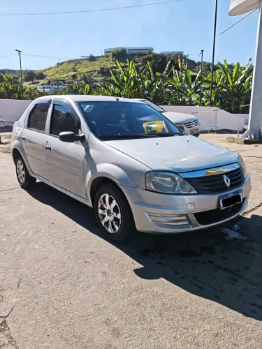 Renault Logan Authentique Hi-flex 1.0 16V 4P 2011