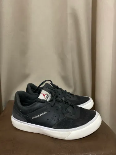 Tênis Nike Jordan Series infantil tamanho 35