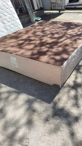 Base box casal ENTREGO EM ALGUNS BAIRROS
