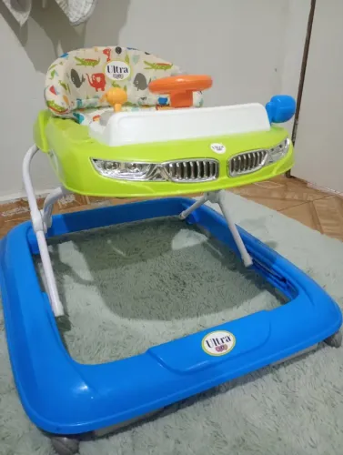 Andador Infantil Musical Ultra Baby