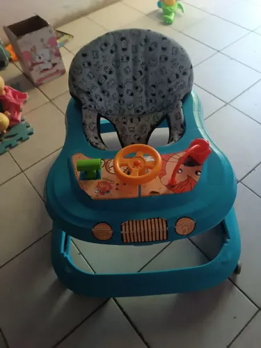Vendo anda já semi novo 