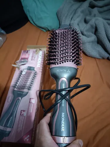 Escova secadora