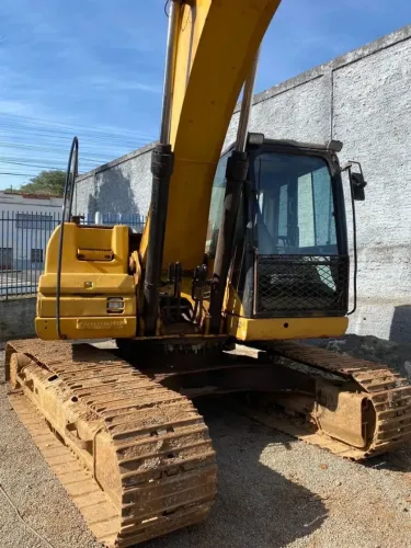 Escavadeira Cat 320d