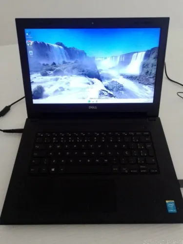 Notebook Dell Inspiron 14 Série 3000 i3 4g/ SSD 500 / Seminovo