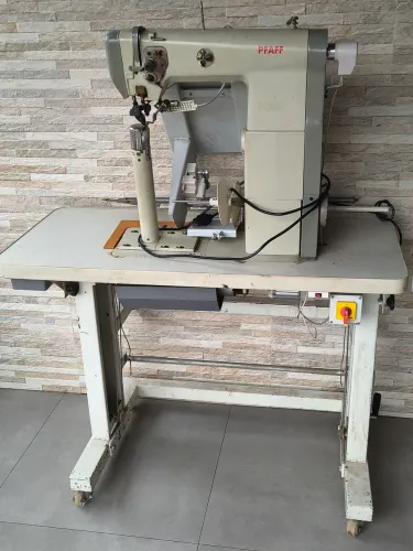Máquina de costura girafa 