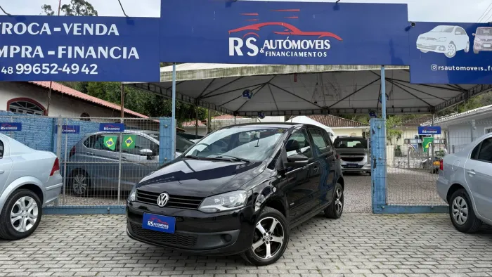 Volkswagen Fox 1.0 MI Total Flex 8V 5P 2012