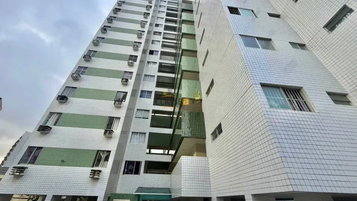 Apartamento 2 Quartos 1 suíte na Torre