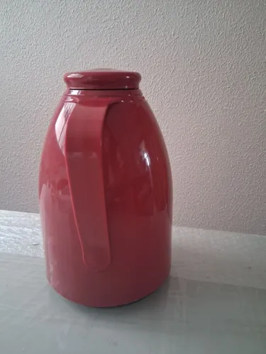 Garrafa térmica termopar, sanduicheira e suporte de panela