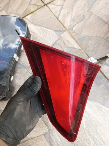 Lanterna lateral do Nissan kicks 
