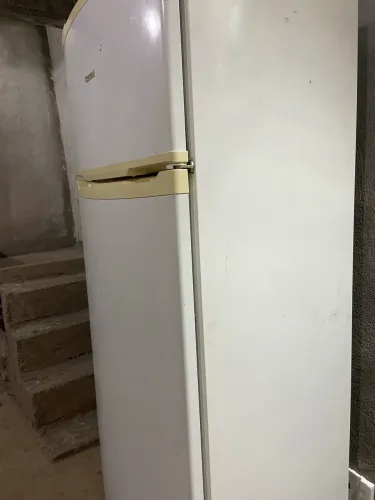Geladeira cônsul