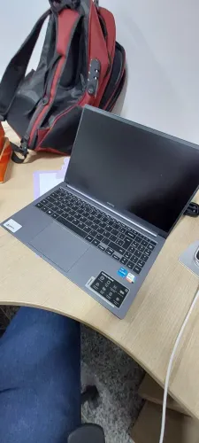 Galaxy book 4 R$ 1.980,00 zerado. Não envio pelo OLX, nem pelos Correios, nem outro 1/2.