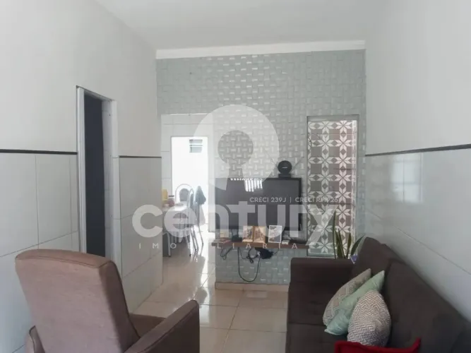 Casa à venda no bairro Olaria