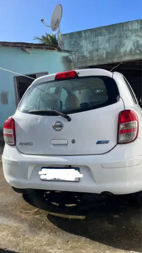 Nissan March 1.0 16V Flex Fuel 5P 2012
