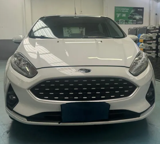 Ford Fiesta SEL 1.6 16V Flex Mec. 5P 2018