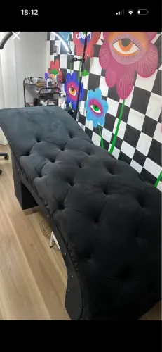 Maca Luxo suede preta em ótimo estado