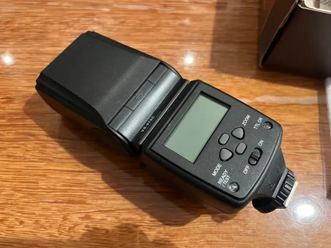 Flash Bolt VS-570C TTL para Canon