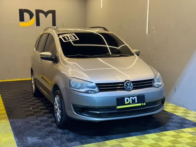 Volkswagen Spacefox 1.6/ 1.6 Trend Total Flex 8V 5P 2013