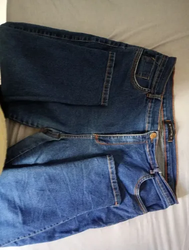 Calça tamanho G1 em perfeito estado 
