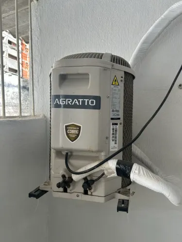 Ar condicionado 9 mil BTUS PRA VENDER LOGO