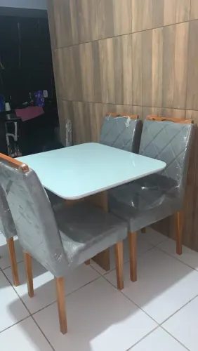 Mesa de jantar direto da fábrica