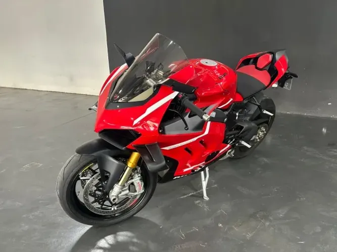 Ducati Panigale V4 S 2023
