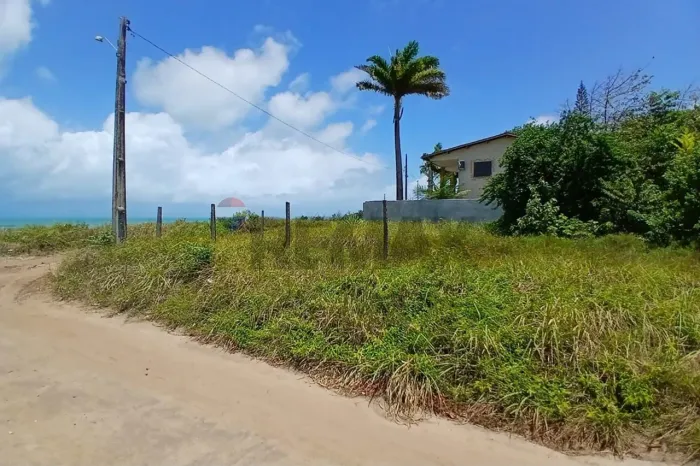 "Terreno 750m² na Praia do Amor, Paraíba"