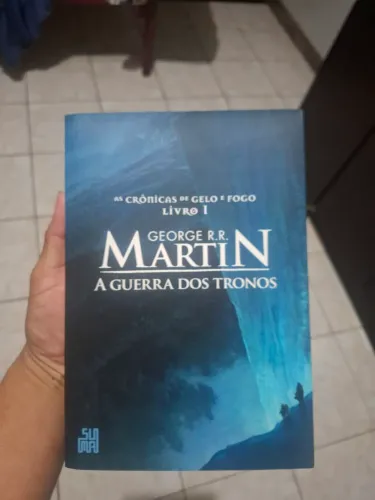 Livros Guerra dos Tronos livro 1
