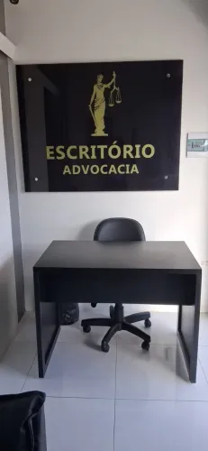 ALUGO SALA PARA ESCRITÓRIO DE ADVOCACIA - MOBILIADA E ESTRUTURADA - BAIRRO: BEQUIMÃO