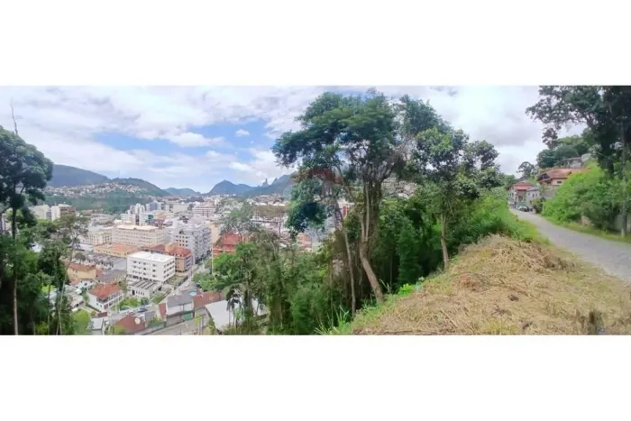 Terreno de 475m² em Jardim Europa, Teresópolis