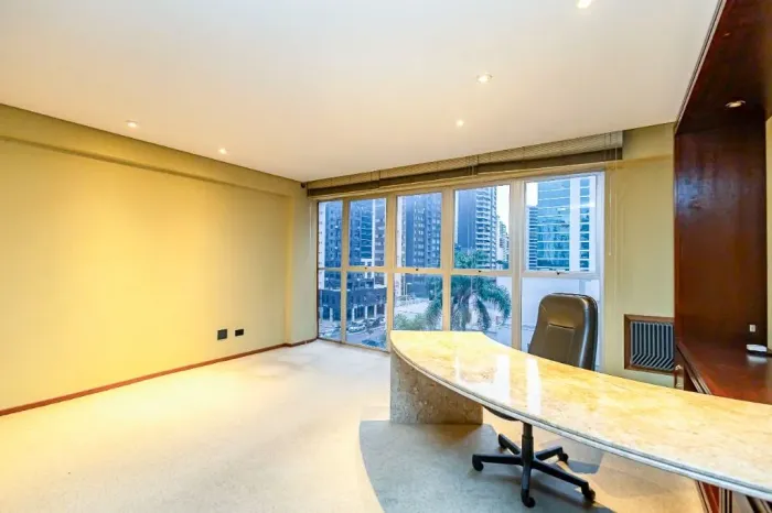 Sala à venda, 35m² por R$ 259.000 - Batel - Curitiba/PR