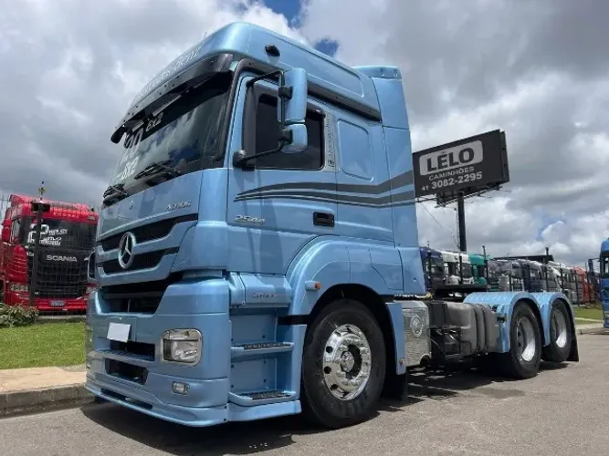Mb Axor 2544 6x2 Ano 2020 Teto Alto Automático único dono Plano de Manutenção Baixo Km