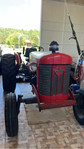 Trator Massey Fergusson 50x