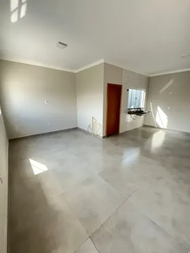 Casa nova e excelente a venda no Jardim Regina em Mogi Mirim
